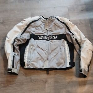 Teknic Men's Gray and Black Performance Jacket